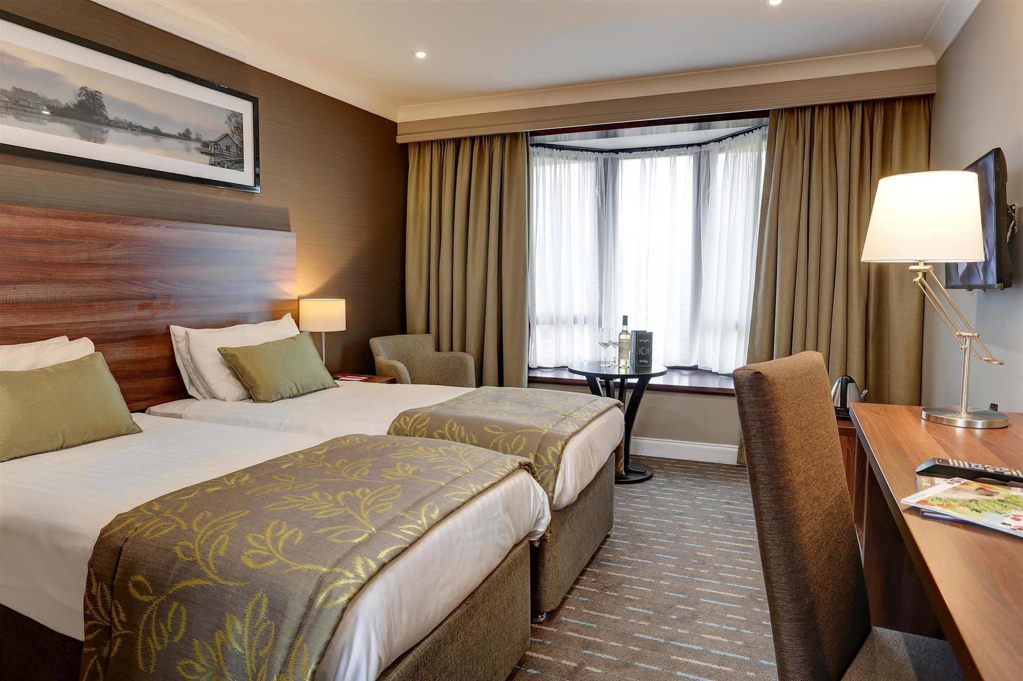 Best Western Brook Hotel Норвич Экстерьер фото